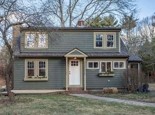 9 Wampum St, Wrentham, MA 02093