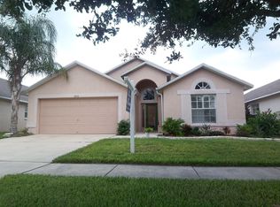 6918 Jamestown Manor Dr, Riverview, FL 33578