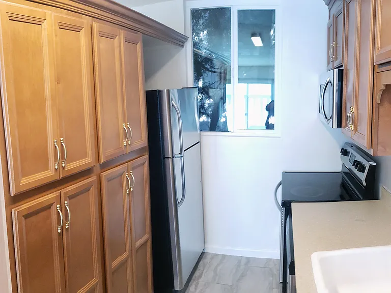 Aviation Townhomes — Photo 21