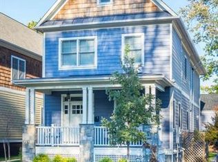 1919 N George Mason Dr, Arlington, VA 22207