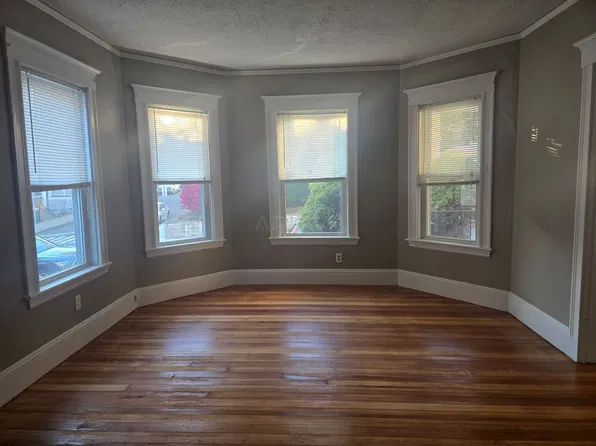 17 Mason St, Somerville, MA