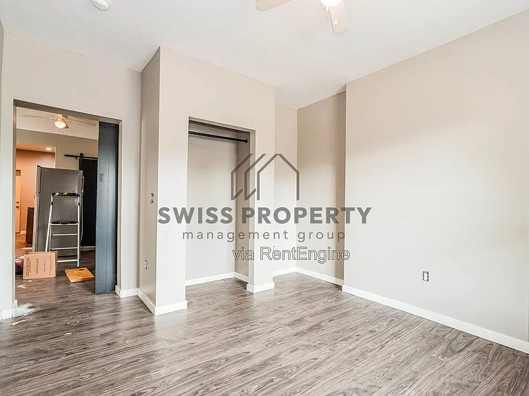 69 Chicago Ave — Photo 9