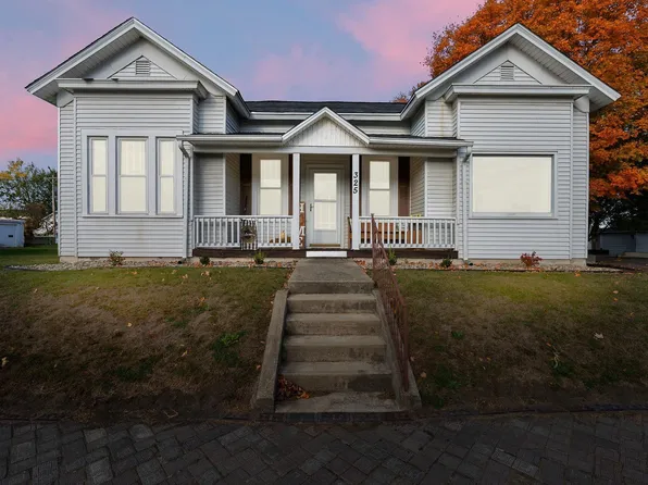 325 N Wayne St, Warren, IN 46792