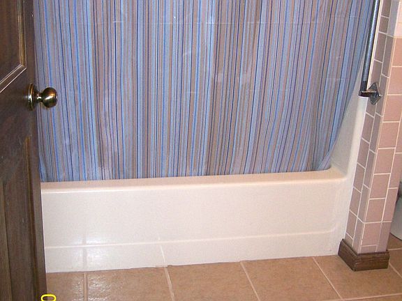 Bathtub