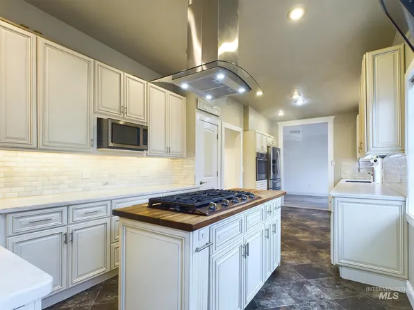 3310 6th St, Lewiston, ID 83501