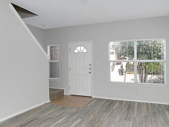 3rd image of 7215 Norman Ln