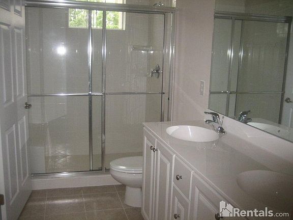 3rd image of 3607 Casalta Cir