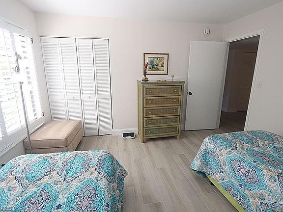 3rd image of 5954 Pelican Bay Blvd APT 225