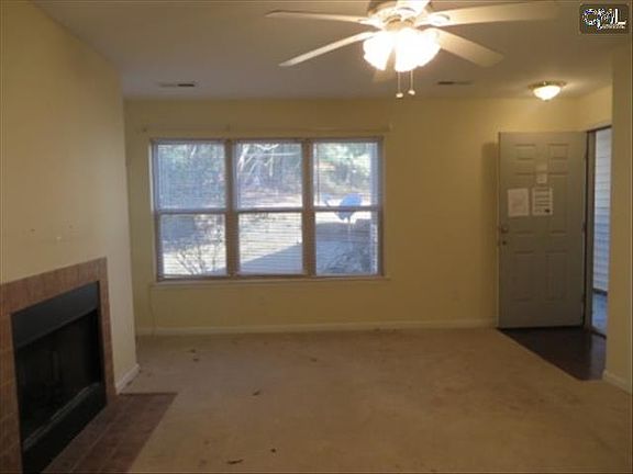 2nd image of 100 Brighton Hill Cir Unit B