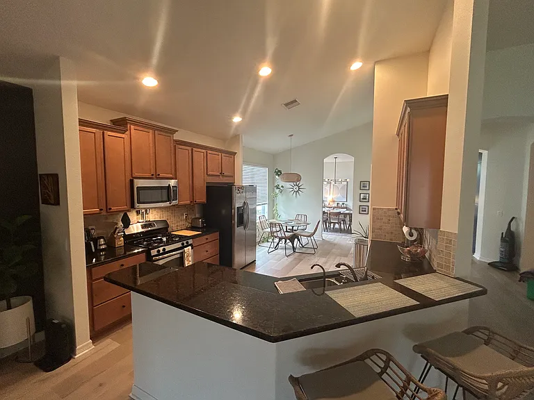 11405 Camden Yard Ln — Photo 4