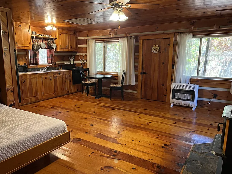 9125 Asheville Hwy — Photo 19