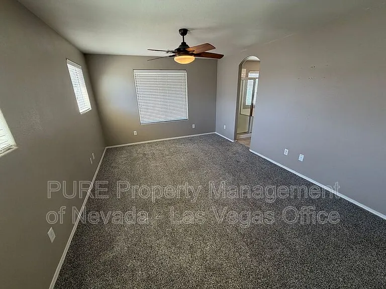 4320 Laguna Garden Ave — Photo 51