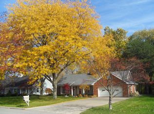 5608 Bent Oak Rd, Sylvania, OH 43560