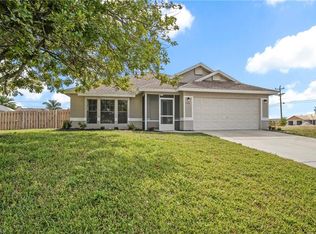 746 SW 5th Ter, Cape Coral, FL 33991
