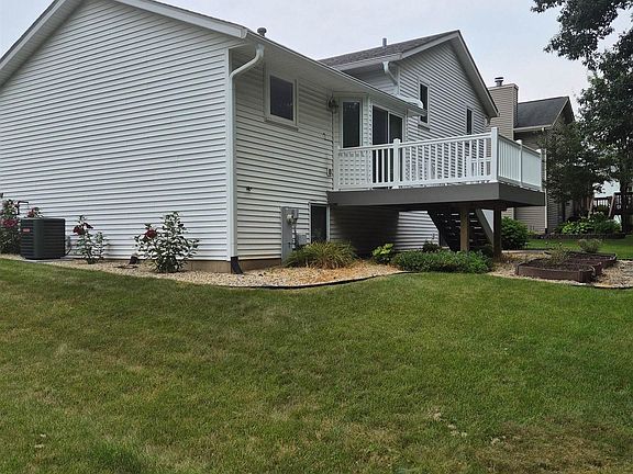 2nd image of 5685 Alma Dr
