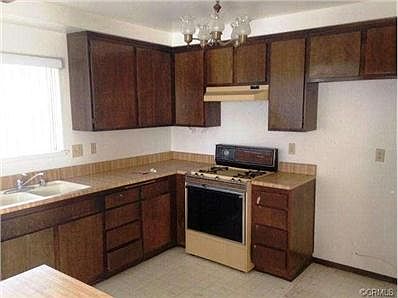 4th image of 15683 Deodar Ln