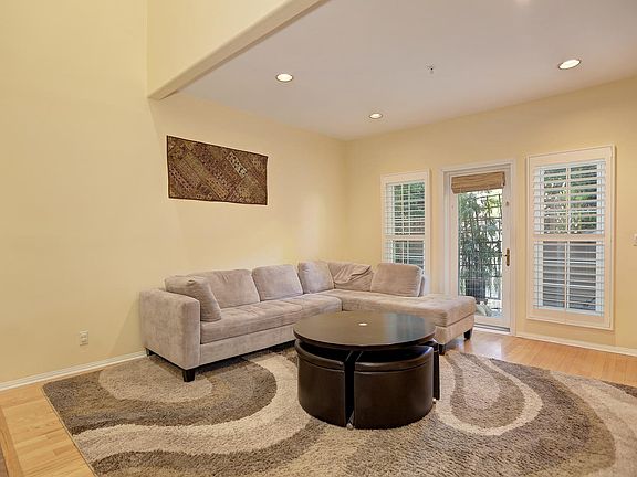 5th image of 4539 Emerald Way