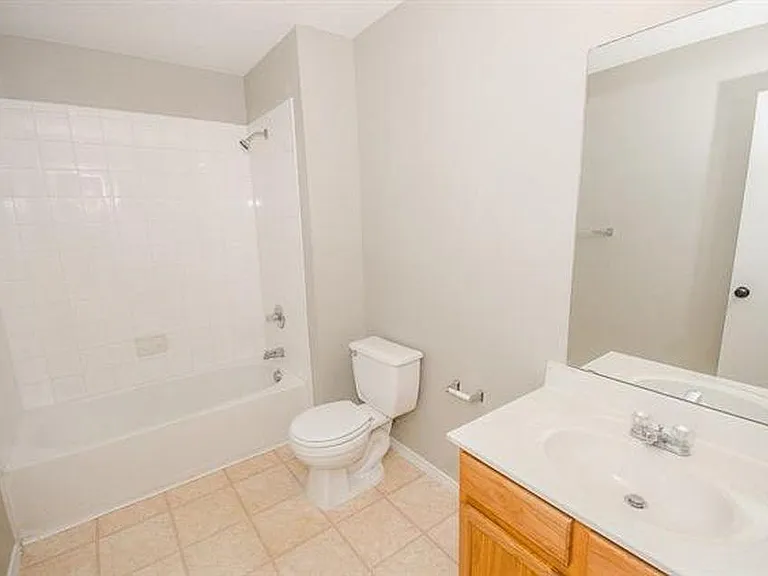 2152 Royal Acres Trl — Photo 19
