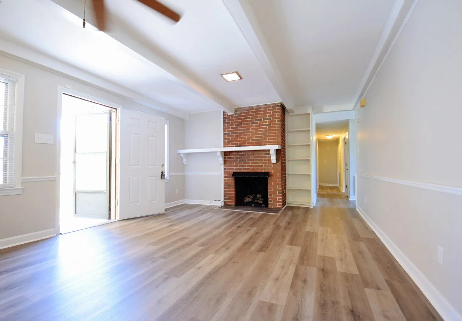 4 bed, 2.0 bath, 1844 sqft, $1,750 — Photo 4