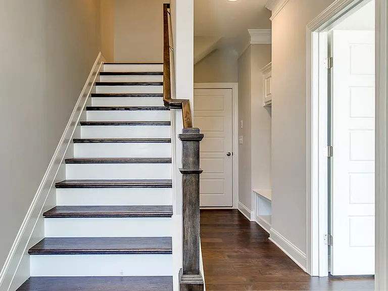 2044 Rockledge Rd NE — Photo 20