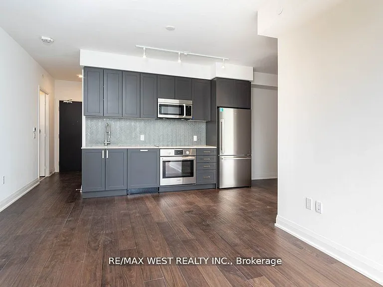 293 The Kingsway #307 — Photo 13