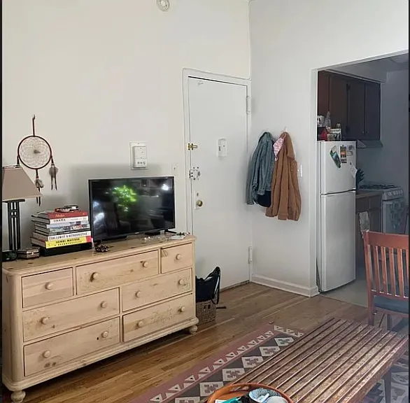 452 W 22nd St #4B — Photo 9