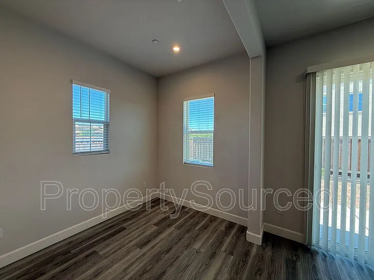 614 Madrone St — Photo 24