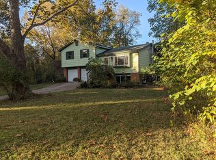 3220 S Brampton Ct, Columbia, MO 65203
