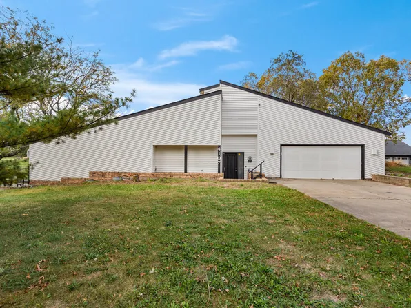 4107 W Kirby Ave, Champaign, IL 61822