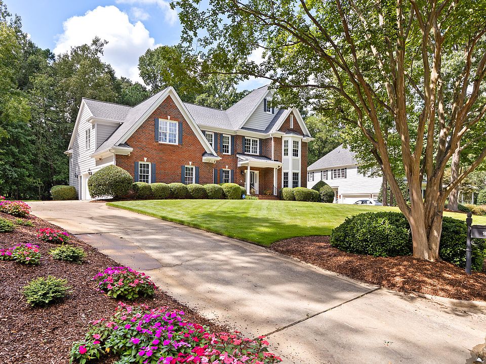 2nd image of 103 Goldenthal Ct