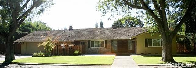 1st image of 8553 N Treasure Ave