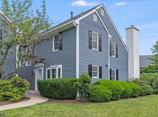97 Countryside Dr, Basking Ridge, NJ 07920