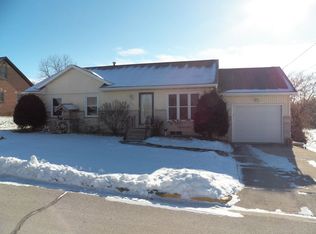 209 Church St, Saint Nazianz, WI 54232
