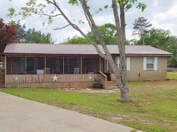 372 Nobles Rd