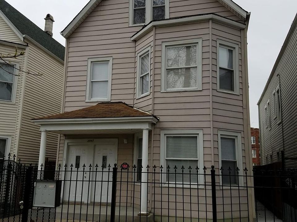 1st image of 2947 N Hamlin Ave #2