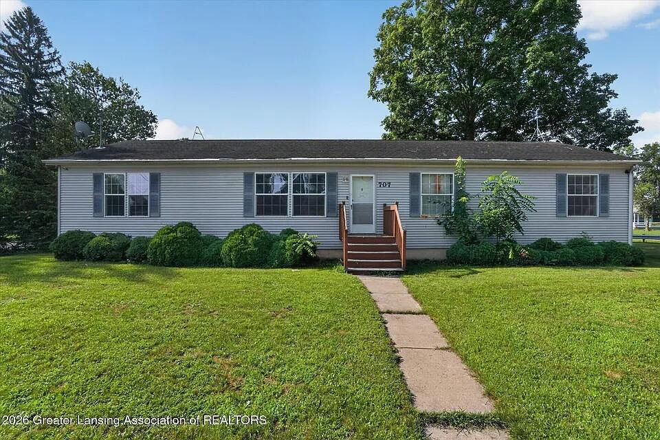 1st image of 707 Sawyer Rd