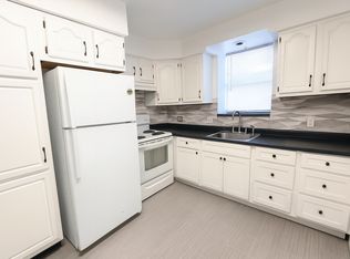 1923-1925 Utah St #1F, Saint Louis, MO 63118