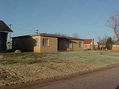1st image of 500 Avenue B NE