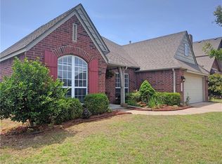 2601 W Mobile St, Broken Arrow, OK 74011