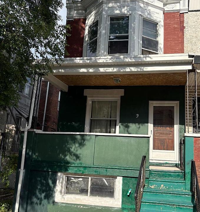 1st image of 9 S 55th St