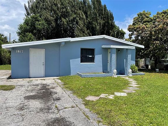 2nd image of 1817 NW 15th St