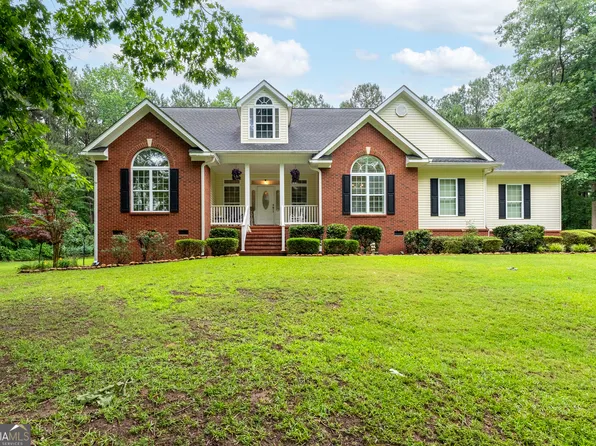 140 Honeysuckle Rd NW, Milledgeville, GA 31061