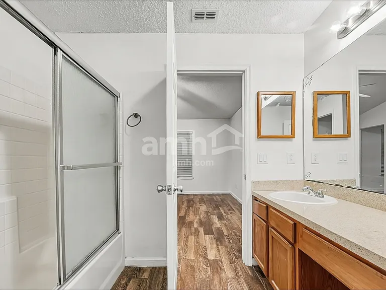 577 W Lady Lake Rd — Photo 11