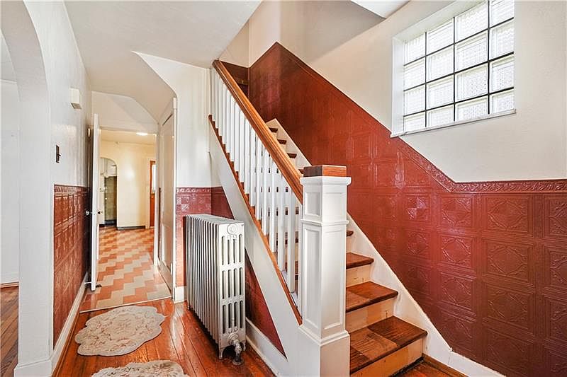 818 Overland Ave Duquesne, PA, 15110 Apartments for Rent Zillow