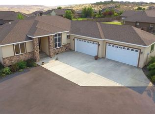 85733 Summit View Dr, Kennewick, WA