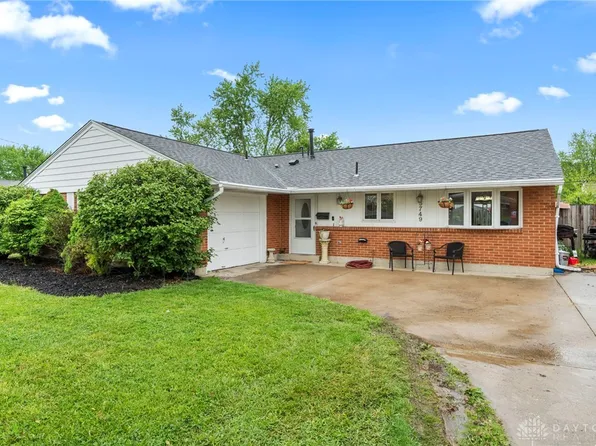 5749 Botkins Rd, Dayton, OH 45424