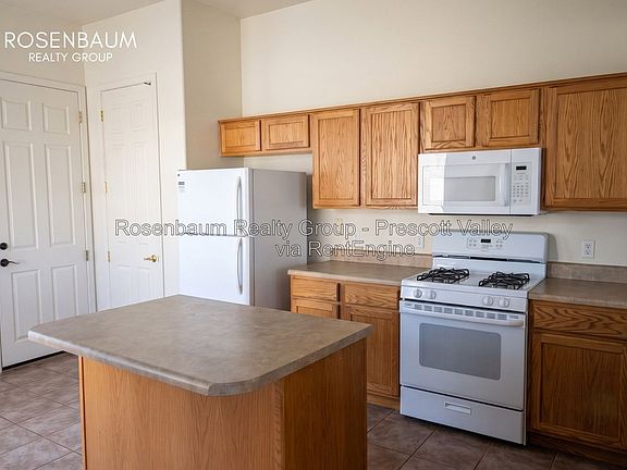 2nd image of 5935 N Talbot Dr