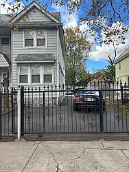 115-26 Van Wyck Expressway