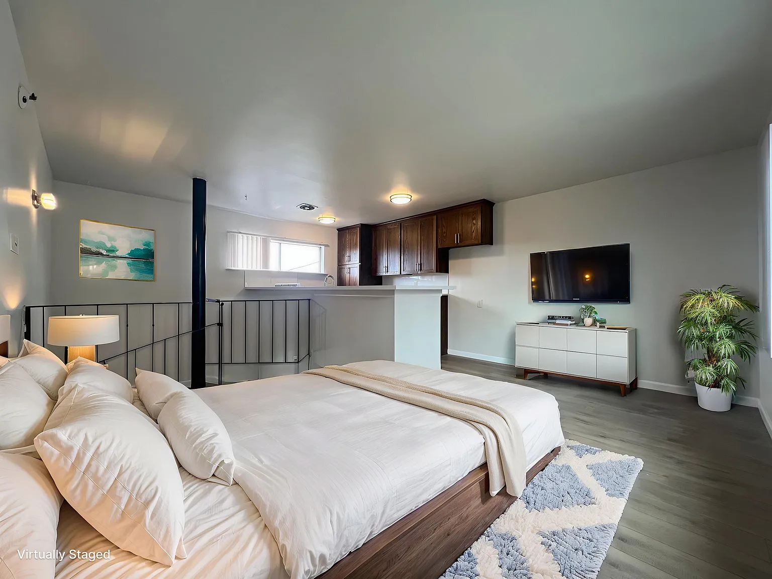 1 bed, 600 sqft, $1,995 — Photo 2