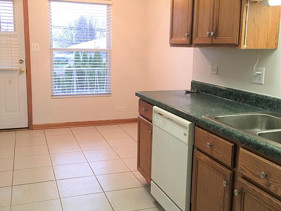 5th image of 4957 N Harlem Ave #2